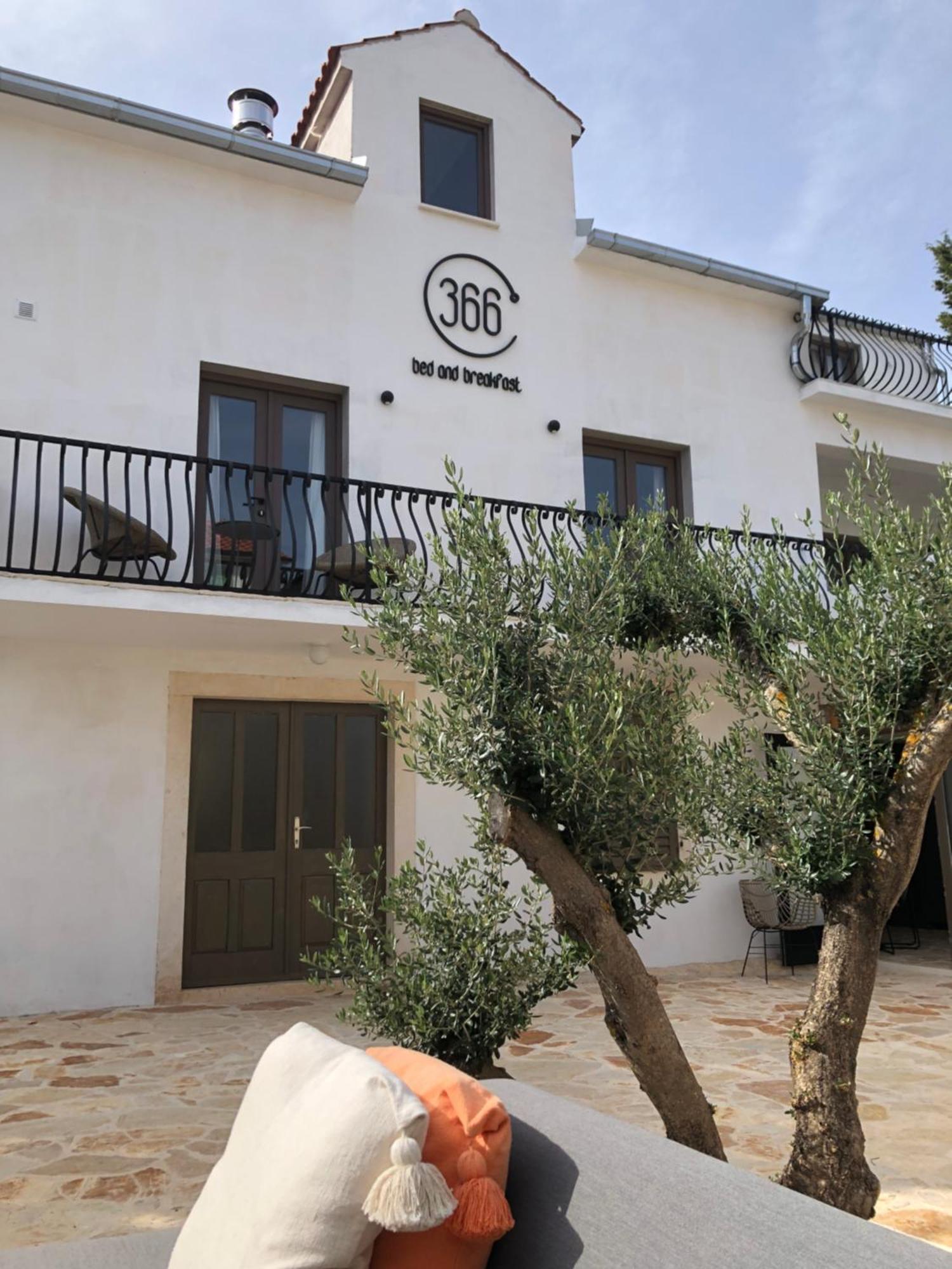 B&B 366 Vrboska Exterior photo